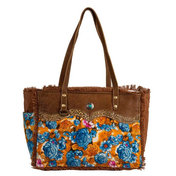 NWT Myra blue ridge blooms tote bag - Picture 1 of 7